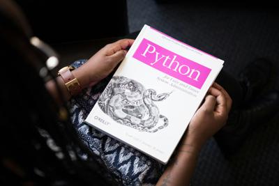 5 Contoh Pemrograman Python Tingkat Pemula Hingga Mahir